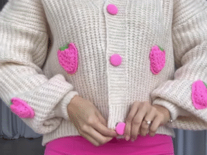 Verdusa Women’s Long Sleeve Printed Button-Front V-Neck Knit Sweater Cardigan