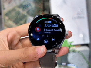 Smart Innovation on Your Wrist: Huawei Watch with Integrated Earbuds