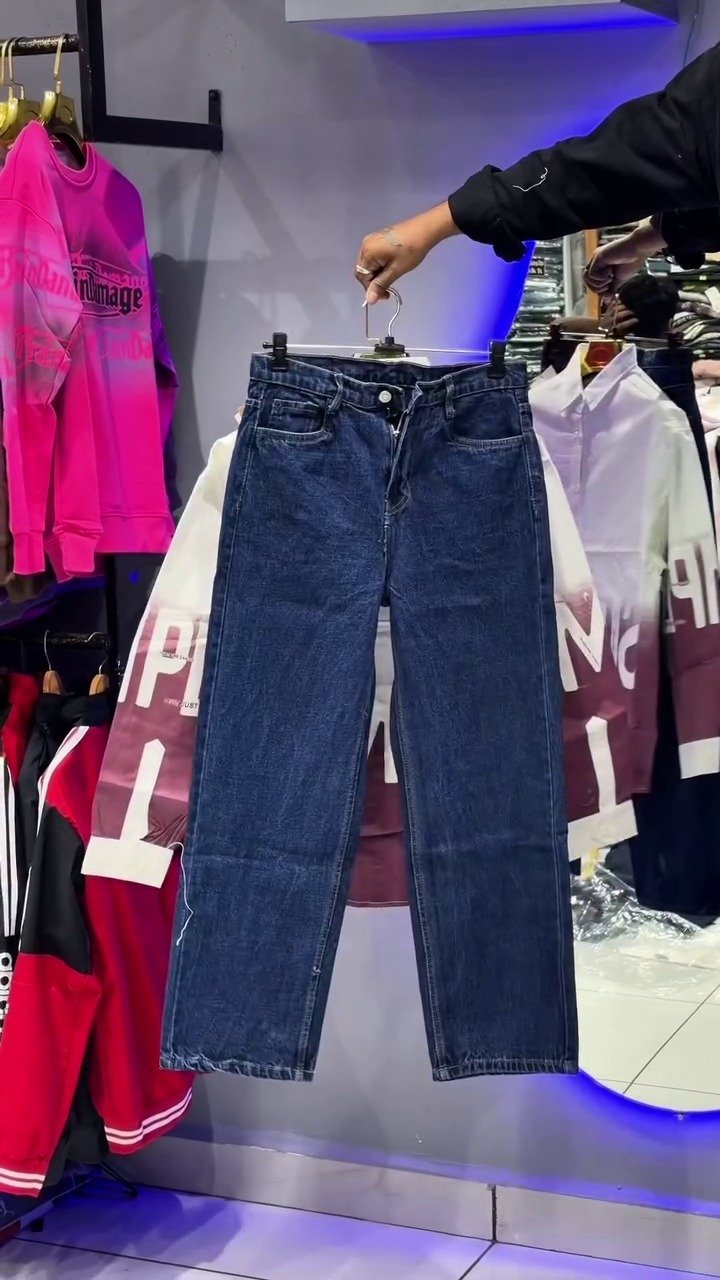 Vintage Wash Wide Leg Jeans - Image 2